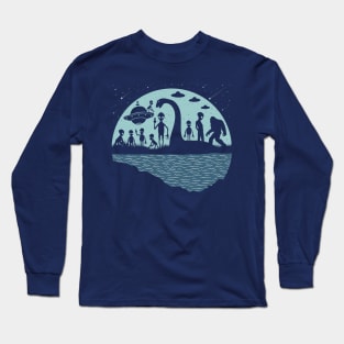 Bigfoot Loch Ness Monster And Aliens Long Sleeve T-Shirt